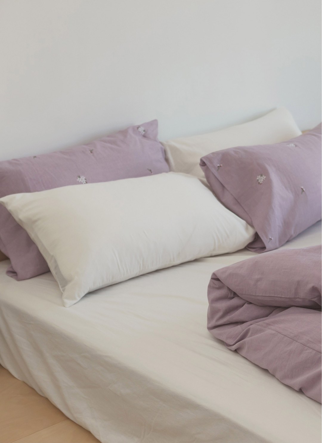珍珠白 - 水洗棉床包組 ( 床包 + 素色枕套 )